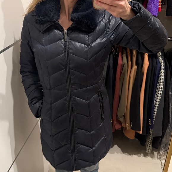 Michael Kors Navy Puffer Jacket - Picture 2 of 10